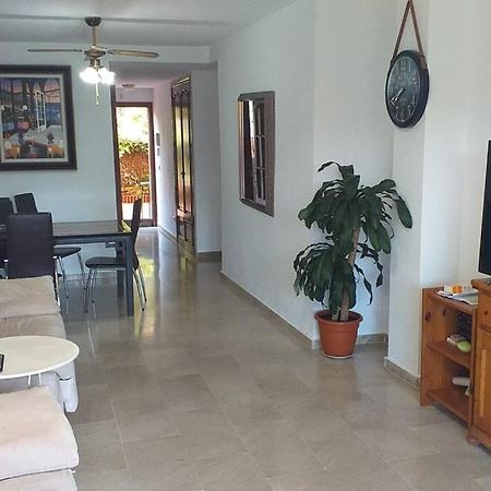 Planta Baja Cerca De La Playa Casares Costa Daire Dış mekan fotoğraf
