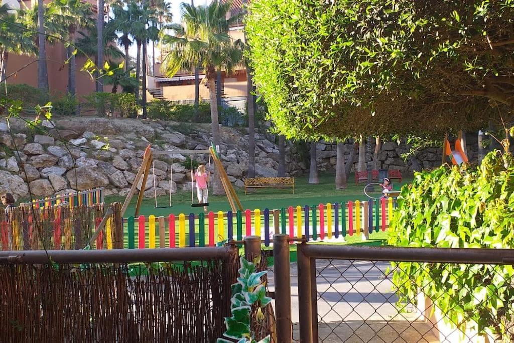 Planta Baja Cerca De La Playa Casares Costa Daire Dış mekan fotoğraf