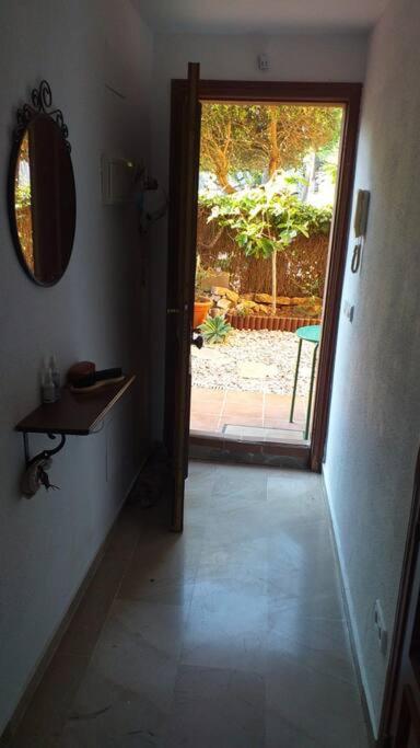 Planta Baja Cerca De La Playa Casares Costa Daire Dış mekan fotoğraf