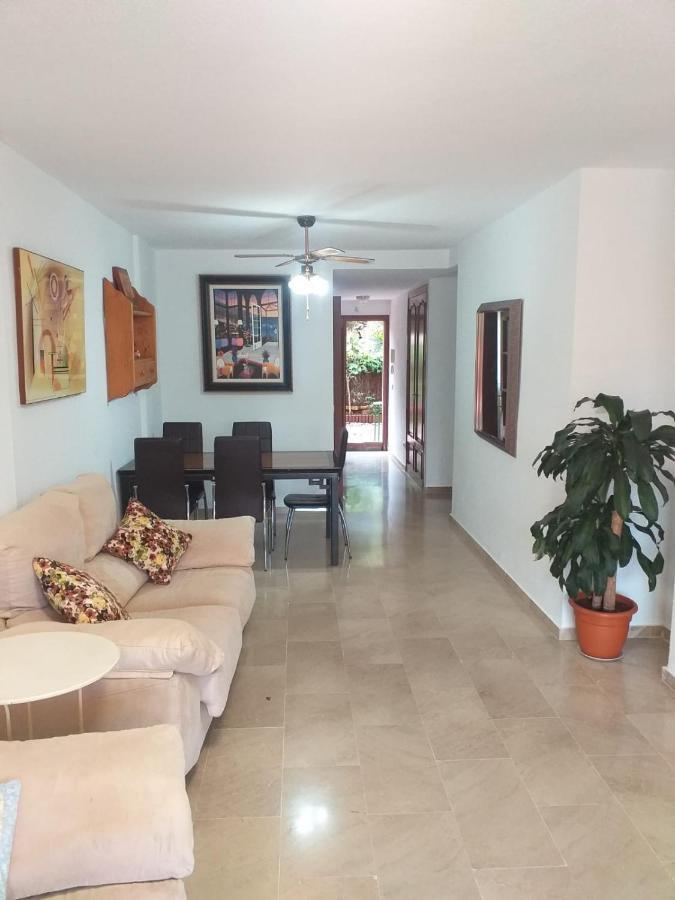 Planta Baja Cerca De La Playa Casares Costa Daire Dış mekan fotoğraf